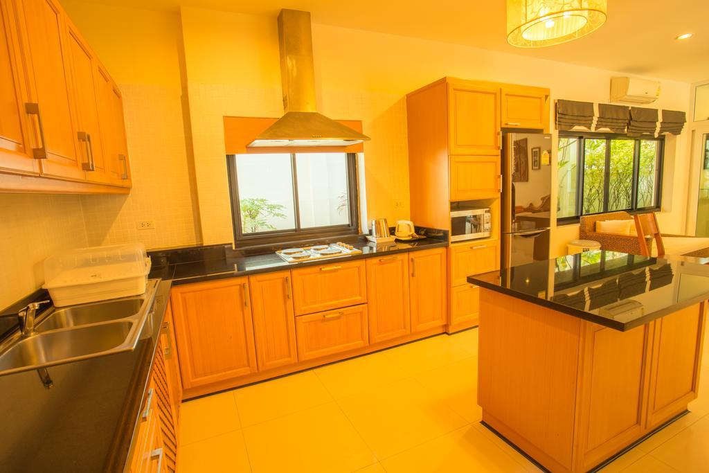 Natcha Pool Villa Pattaya ภายนอก รูปภาพ