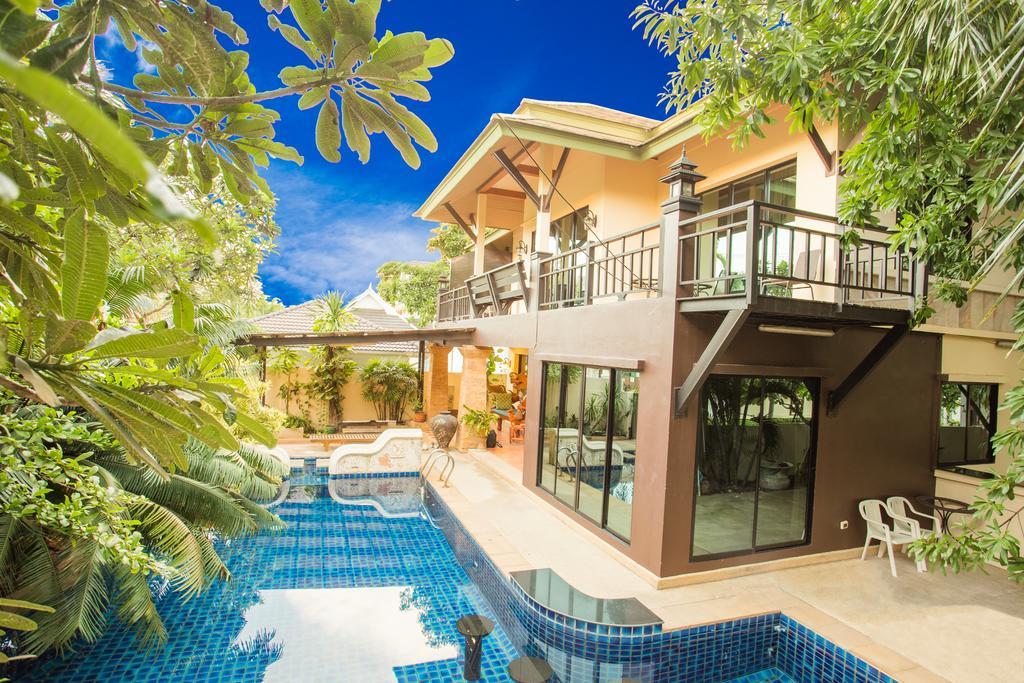 Natcha Pool Villa Pattaya ภายนอก รูปภาพ