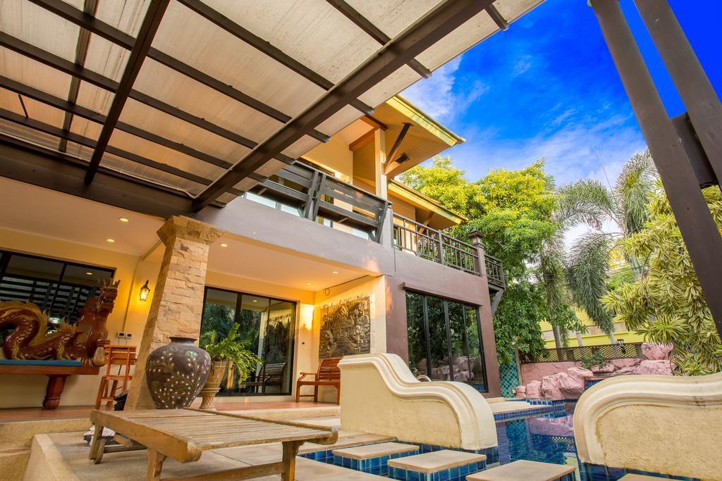 Natcha Pool Villa Pattaya ภายนอก รูปภาพ