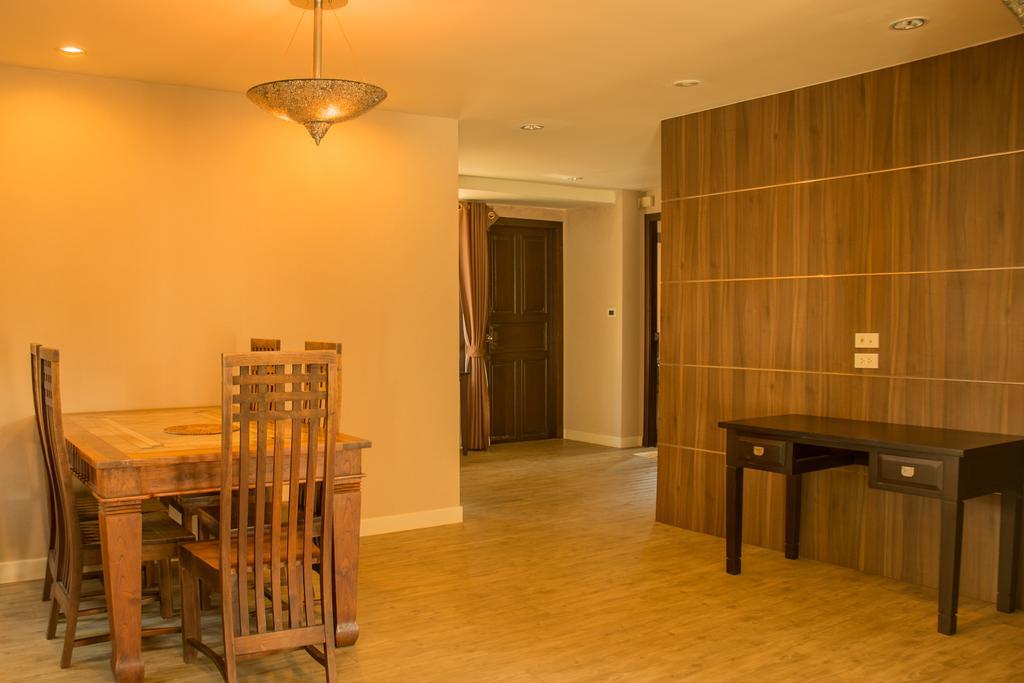 Natcha Pool Villa Pattaya ภายนอก รูปภาพ