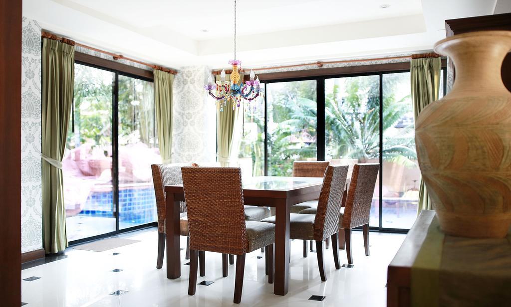 Natcha Pool Villa Pattaya ภายนอก รูปภาพ