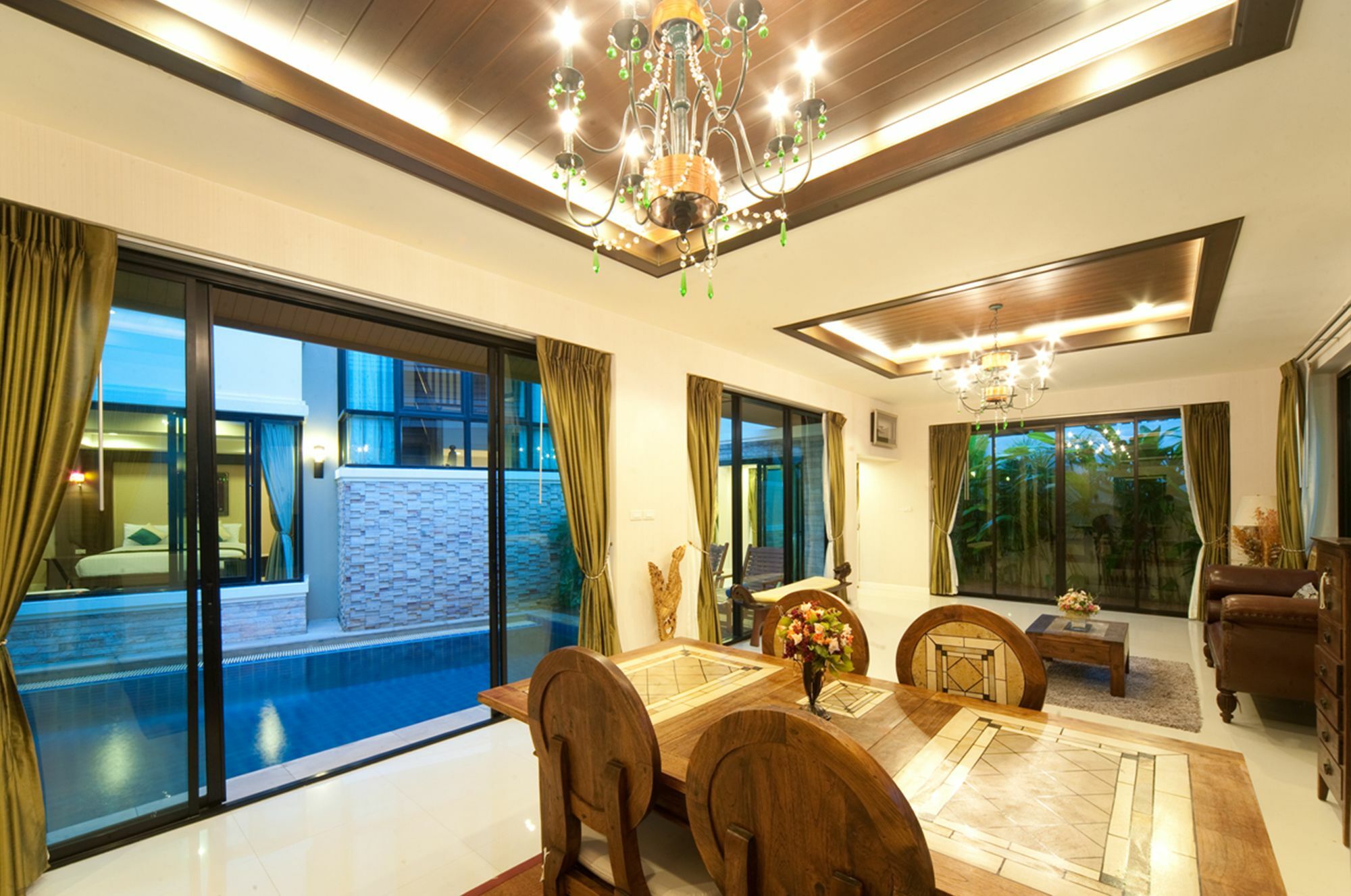 Natcha Pool Villa Pattaya ภายนอก รูปภาพ